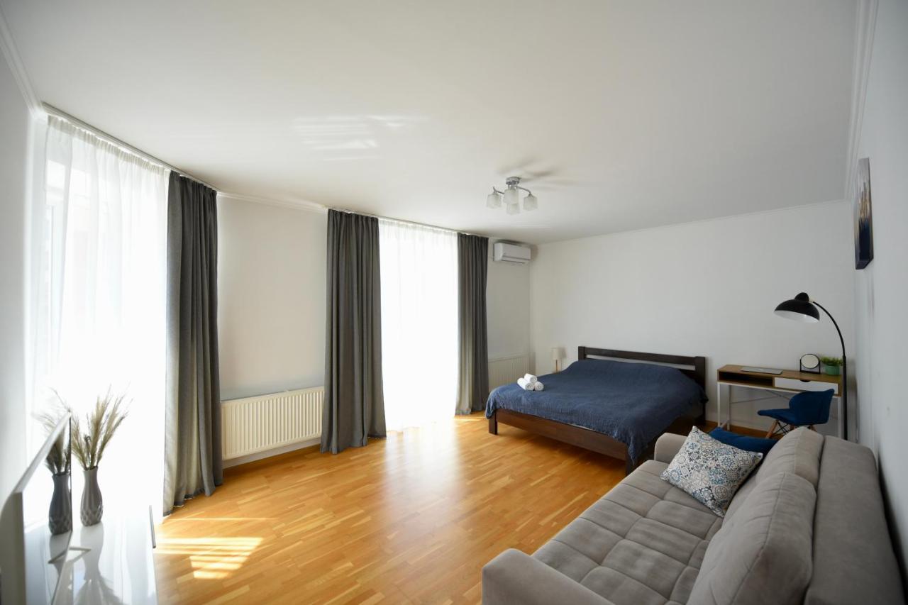 Cozy Apartment Next To The Park Ternopil Dış mekan fotoğraf