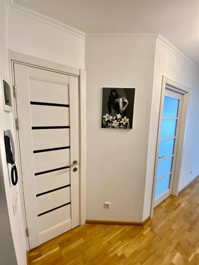 Cozy Apartment Next To The Park Ternopil Dış mekan fotoğraf